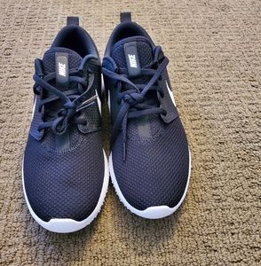Nike Roshe G Spikeless Golf Shoes Retail $80 Black